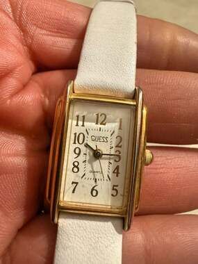 Vintage 1997 Guess Women's Rectangle Gold Tone Quartz Watch with White Leather S